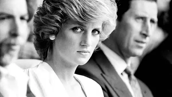 princesa Diana y el príncipe Carlos 