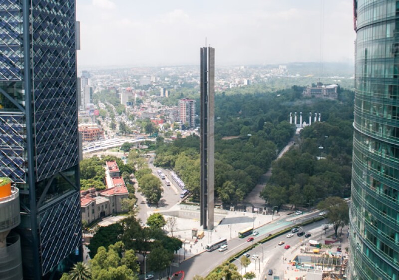 CDMX-estela-de-luz