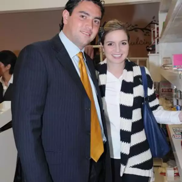 Juan Carlos Álvarez,Marcela Vizcaino