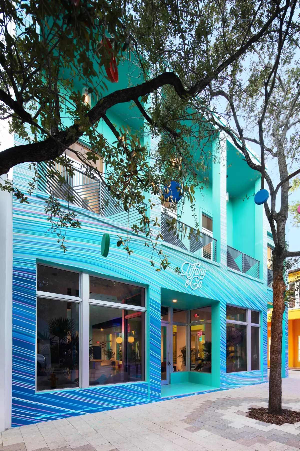 TCO Miami Holiday Residence by Brad Dickson_2.jpg