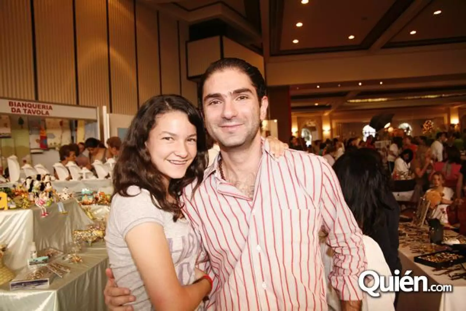 Bazar Portal de una noche de arte