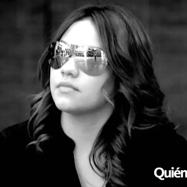 PRESENTACIÓN DE MYKITA