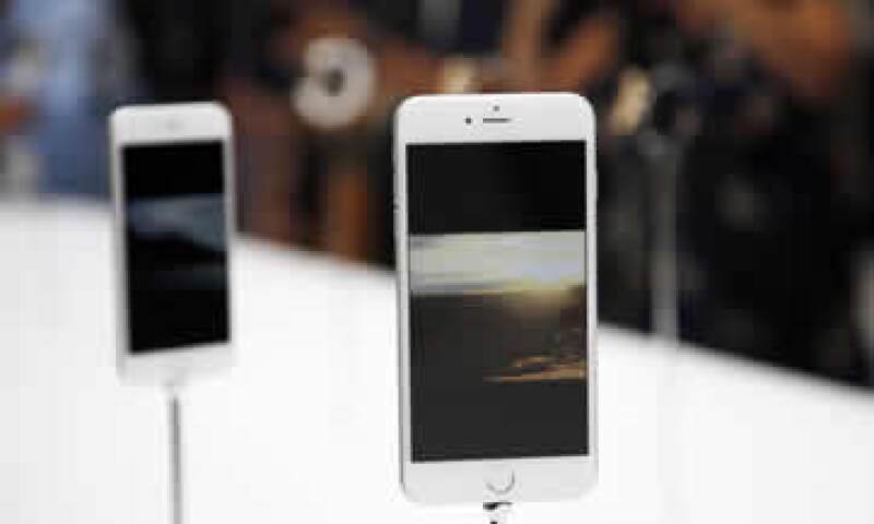 El precio del iPhone 6 Plus supera al de otros equipos de Apple como la Mac. (Foto: Reuters)