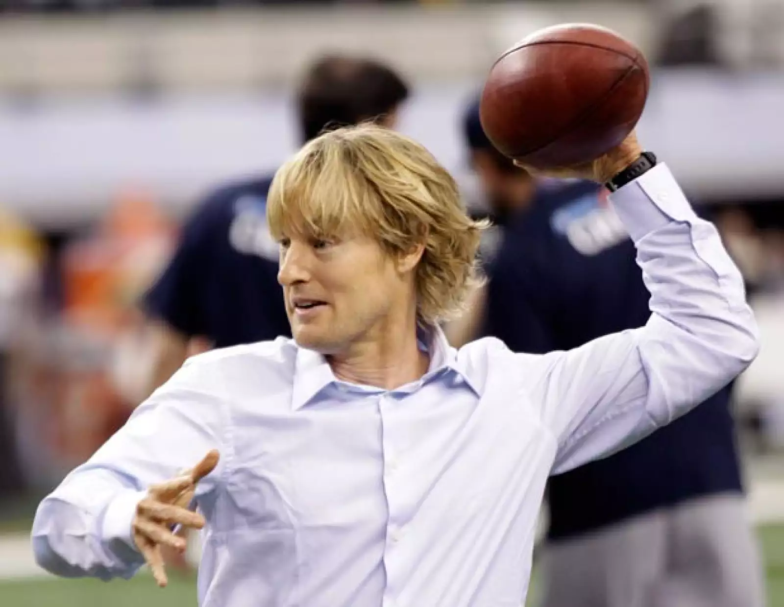 Owen Wilson aprovechó para lanzar la pelota.