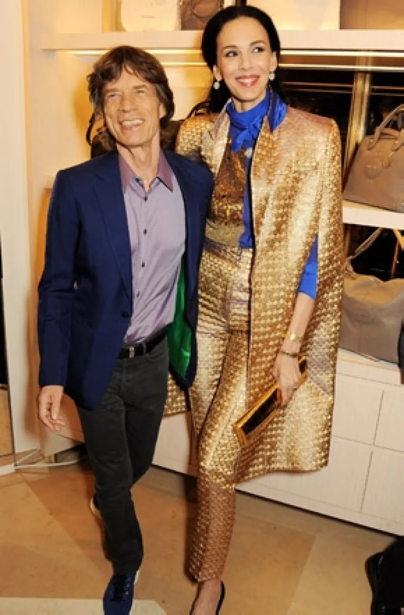 El diario “New York Post” informó que L´Wren Scott, pareja sentimental del rockero, fue hallada sin vida en su departamento de Manhattan.
