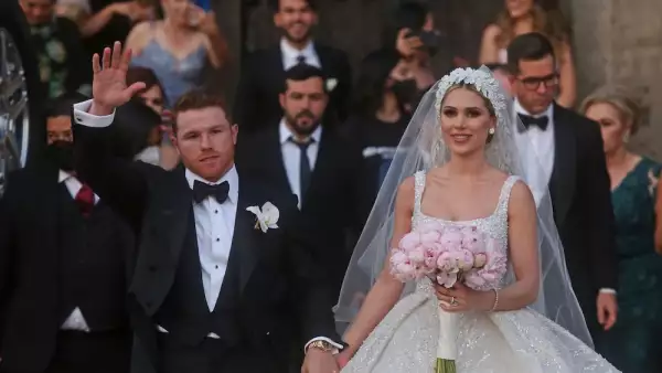 Canelo Álvarez y Fernanda Gómez