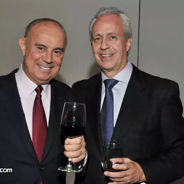 Joseph D. Cinque,Cesar Maillard