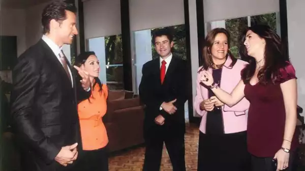 CON EL GUAPO. En la visita de Hugh Jackman a México en mayo de 2009, para promover Wolverine, Paty Flores y Margarita Zavala, lo recibieron en Los Pinos.