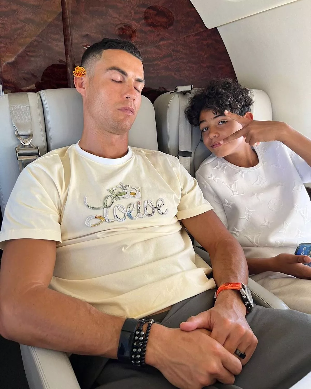 ronaldojr.jpg
