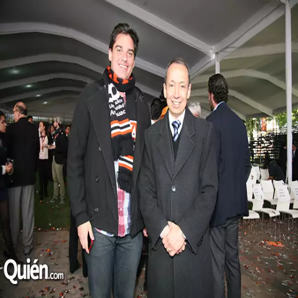 Mauricio Menéndez,Carlos Gómez Palacios