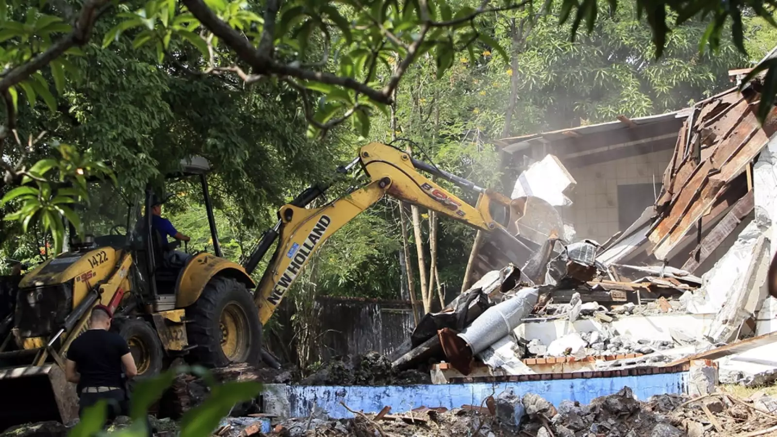 demolicion de casas de antonio noriega