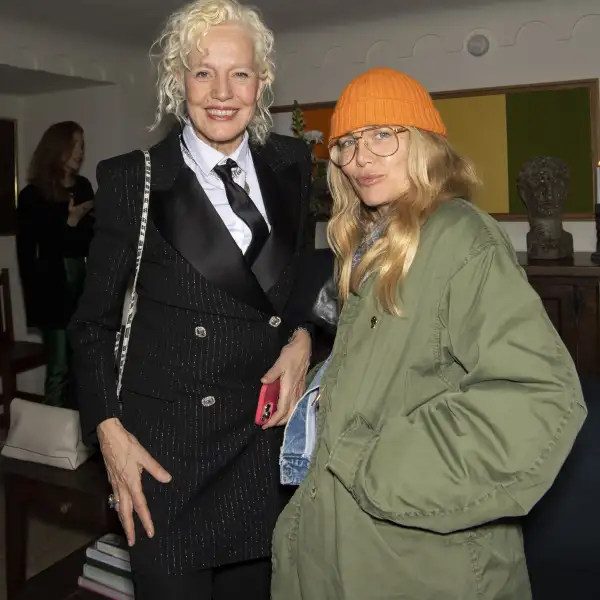 VB AW23 COCKTAILS    18.JPG