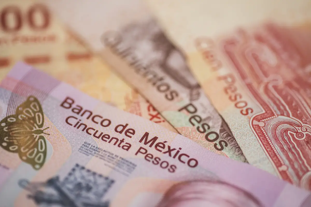 peso y dolar