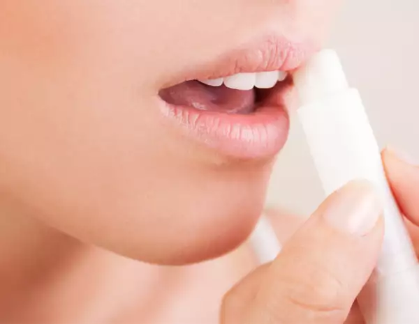 Los labios no tienen melanina, por lo que es aún más importante protegerlos del sol.