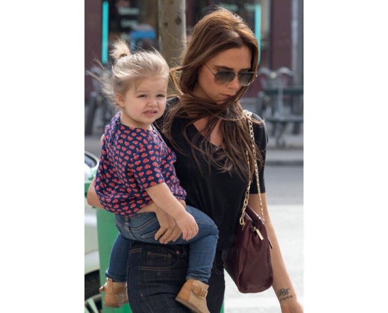 La más pequeña de los Beckham cumplió ayer dos años, motivo por el que recibió múltiples felicitaciones a través de su mamá.