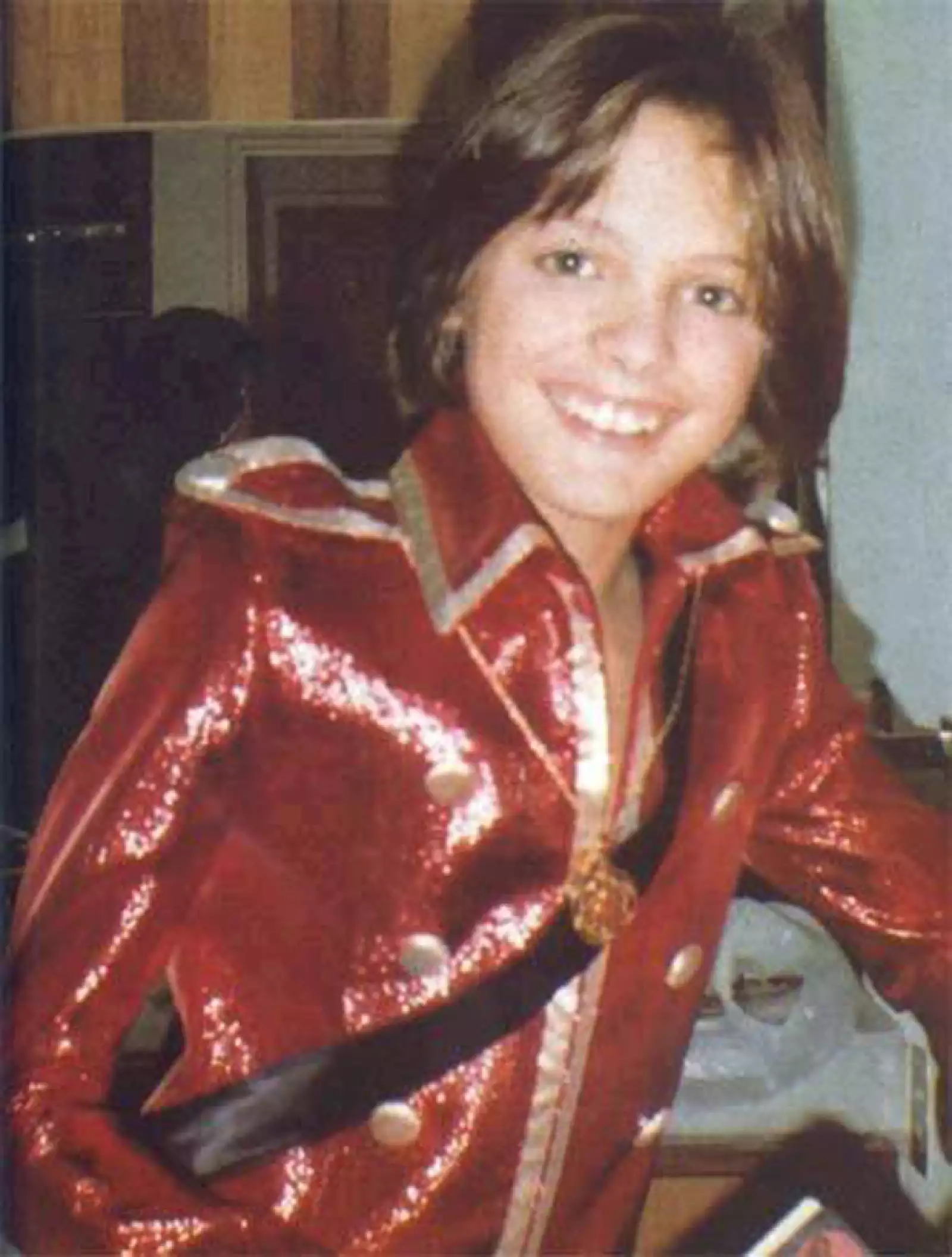 Un día después, el pediatra Manuel Gómez Disdier revisó al pequeño y, al oírlo llorar, comentó a los felices padres que su hijo tenía una voz muy potente. En tono de broma les dijo que seguramente iba a ser cantante como su papá.