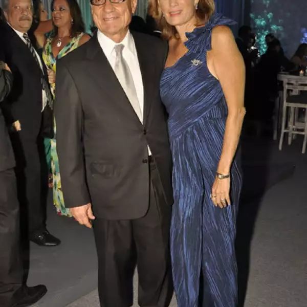 Carlos González y Martha Watanabe