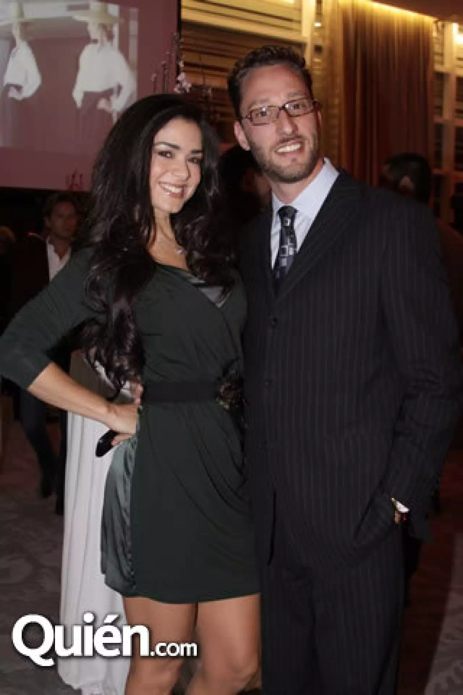 Mimi Morales,William Vogel