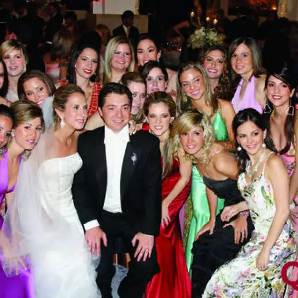 Fernando Santos Garza, Mariana Margáin Garza, Amigas