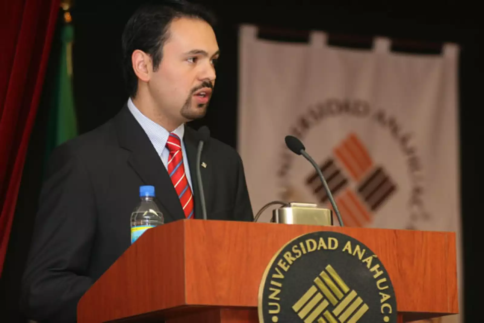 Conferencia Anahuac.