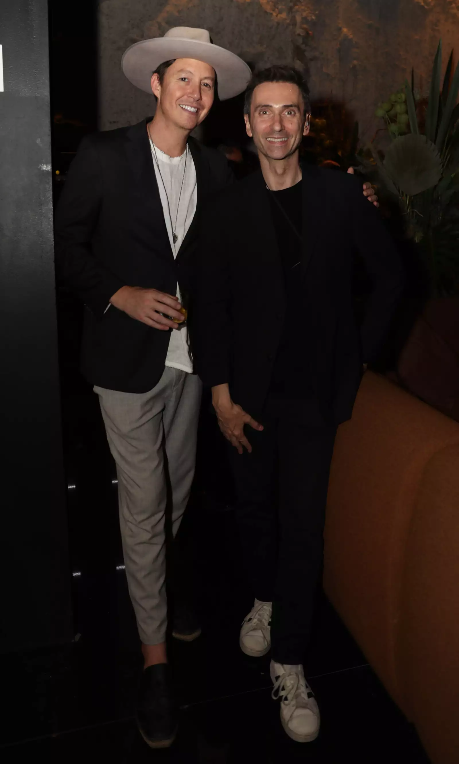 LOGIA HORNO LANZAMIENTO