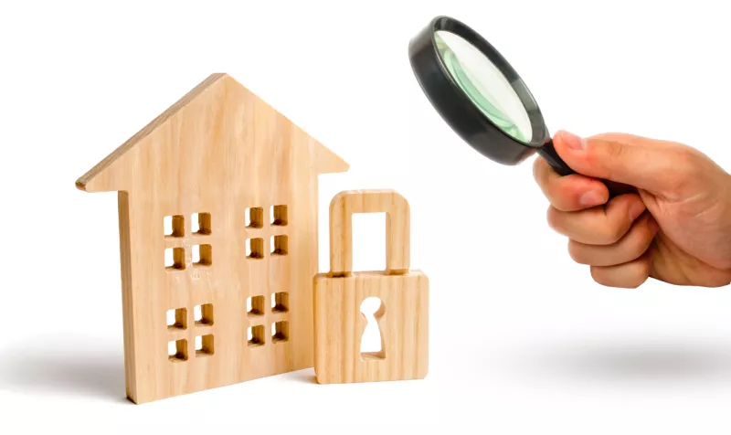 Casa - vigilancia - lupa