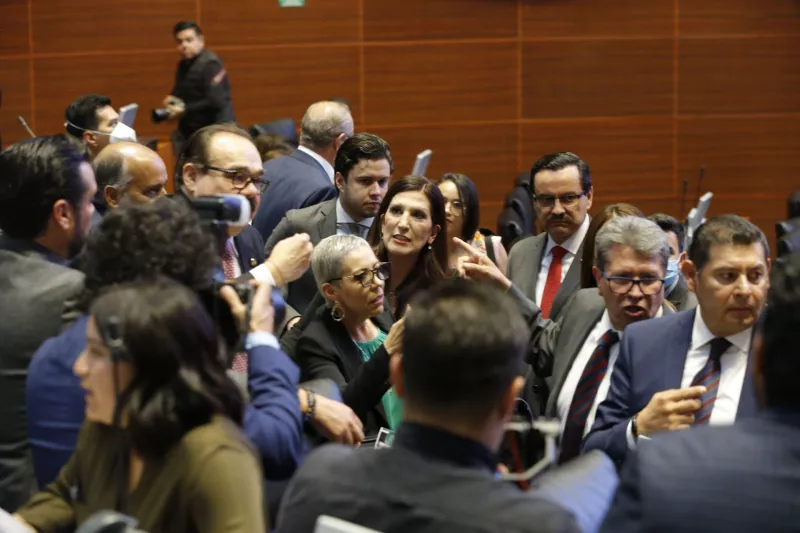 Senadores panistas y morenistas se confrontaron verbalmente por el tema de los 39 migrantes muertos en Ciudad Juárez.