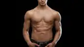 Matt McGorry podrá ser mejor conocido como el oficial John Bennett. Pero antes de saltar a la fama en la exitosa serie de Netflix, el actor ya era conocido como un exitoso fisicoculturista.