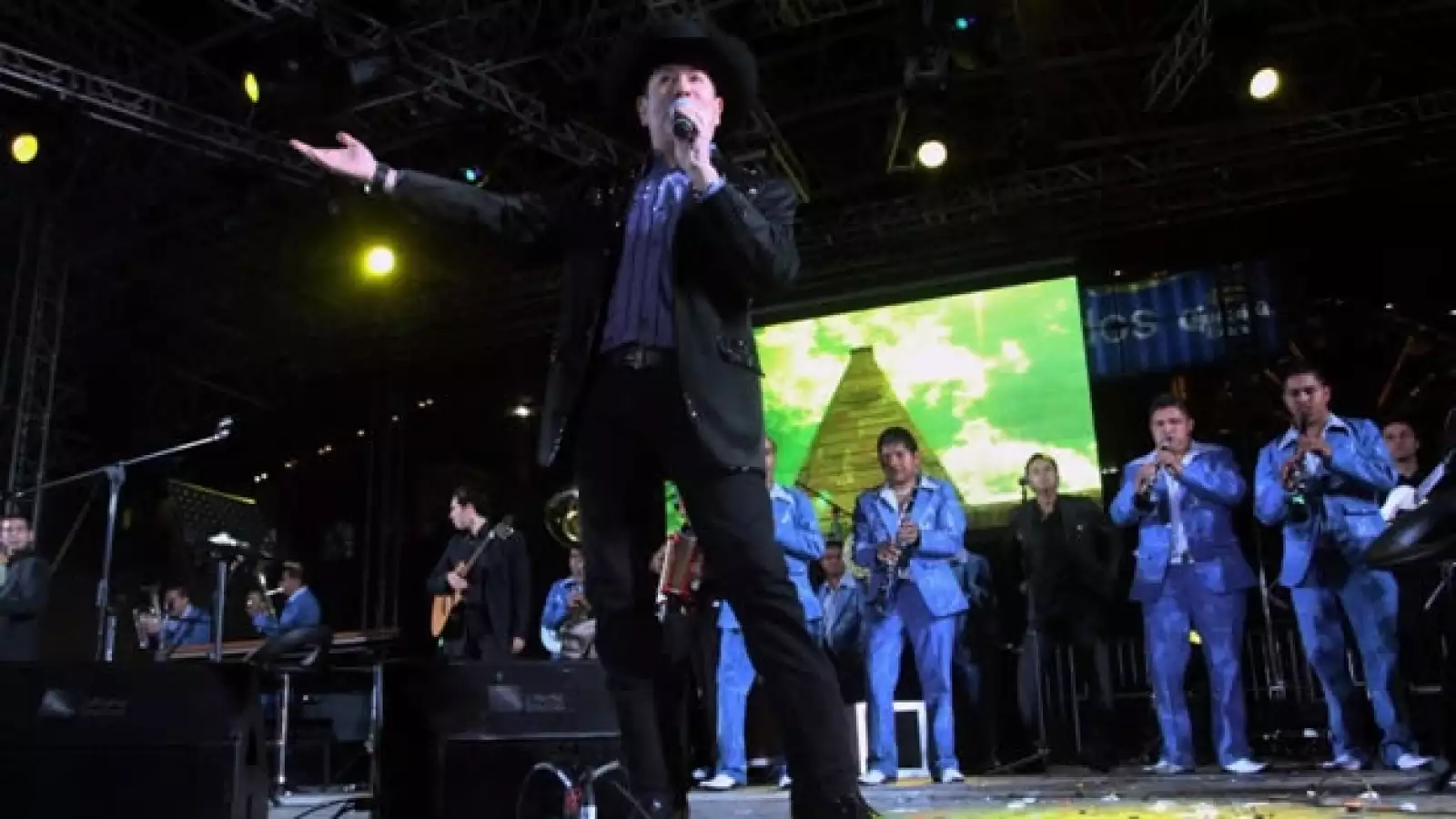 Benjamin Medrano_alcalde gay