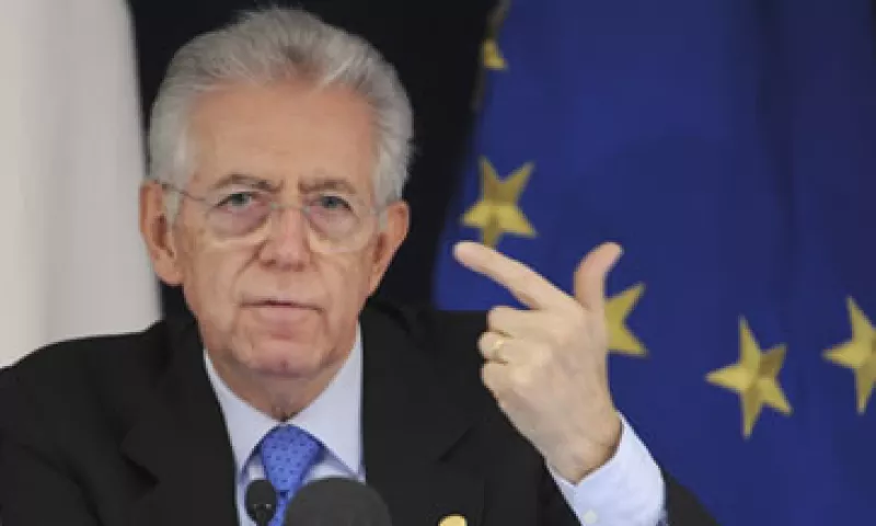 El premier Monti dijo que el resultado de la cumbre en Bruselas no fue óptimo, pero sí muy bueno. (Foto: AP)