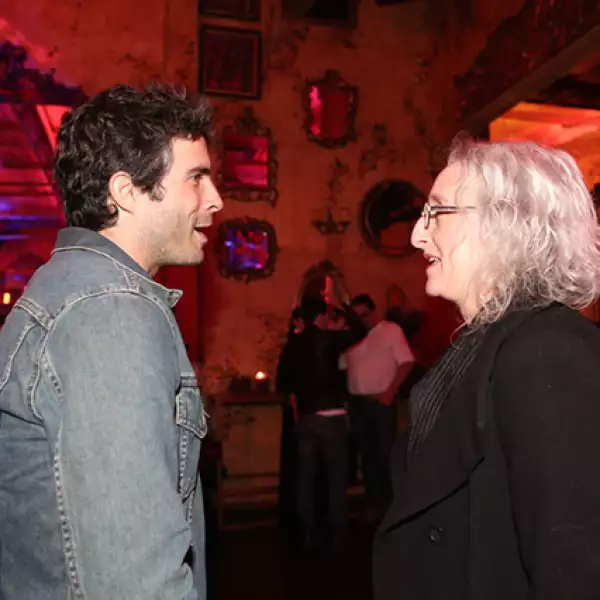 Osvaldo Benavides,Sara García