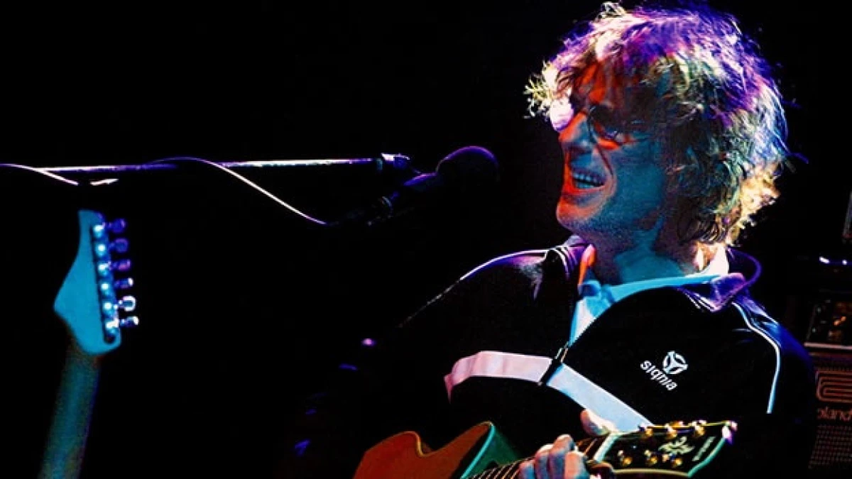 El músico Alberto Spinetta en concierto