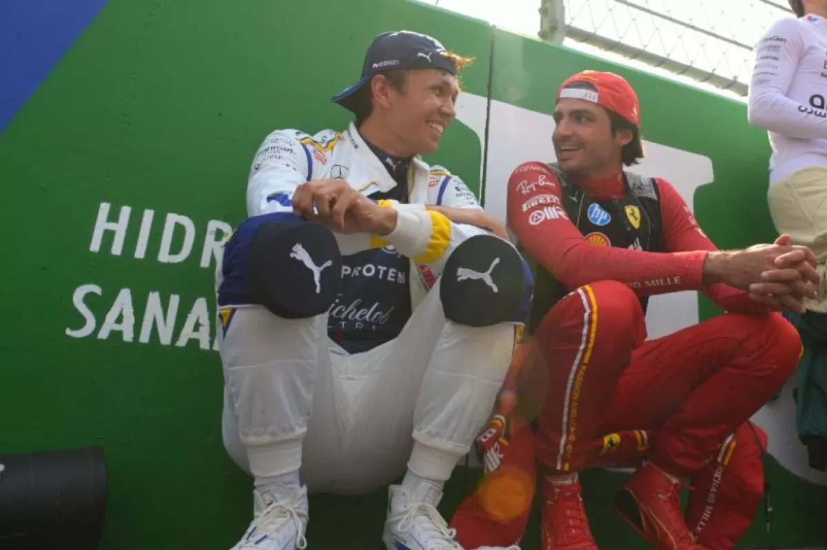 Carlos Sainz y Alex Albon 