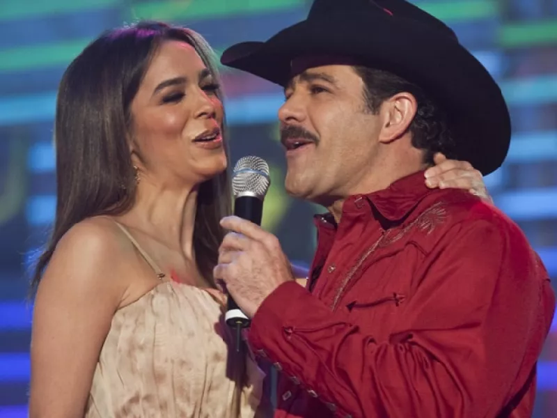 El intercambio de talentos entre Televisa y Tv Azteca no para y ahora se sabe que la pareja de actores hará telenovela en la televisora del Ajusco.