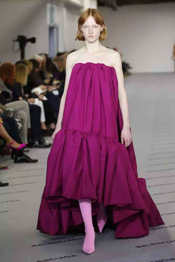 Balenciaga show, Runway, Autumn Winter 2017, Paris Fashion Week, France - 05 Mar 2017