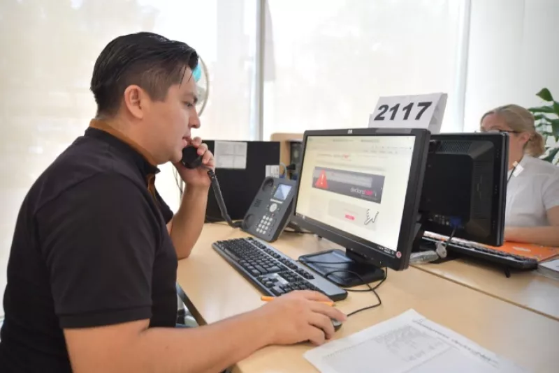 burócratas regreso a oficinas 