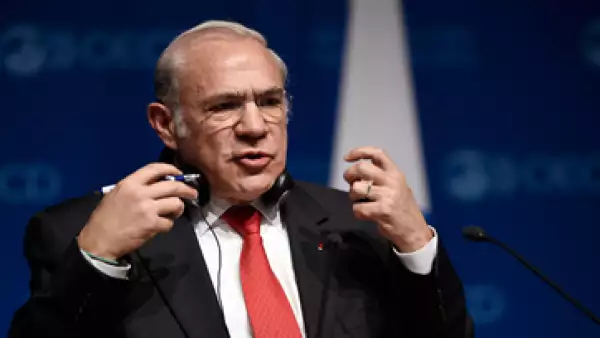 José Ángel Gurría habla francés, inglés, portugués, italiano y un poco de alemán.  (Foto: AFP )