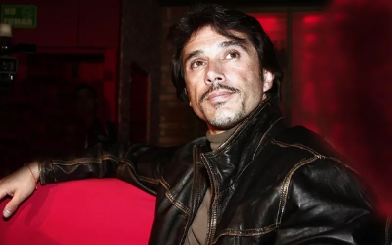 El actor, cantante y empresario aseguró que no tiene nada que decir luego de que se le relacionara con la narcocinta que relata la historia del capo `La Barbie´.