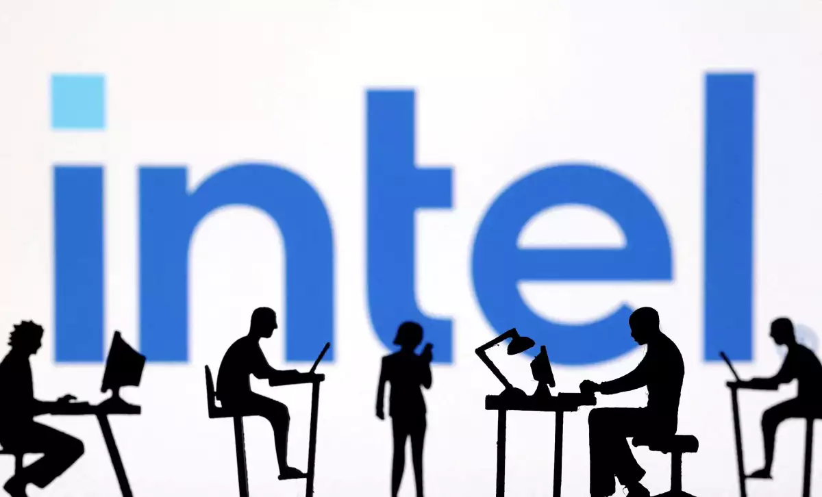 Intel cae 28% en Wall Street tras anunciar masivo recorte de puestos de trabajo