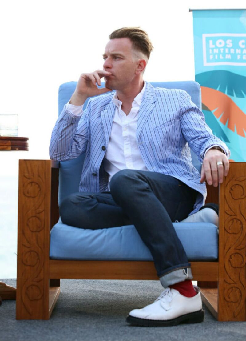 Ewan McGregor estrenó corte de pelo en Los Cabos.