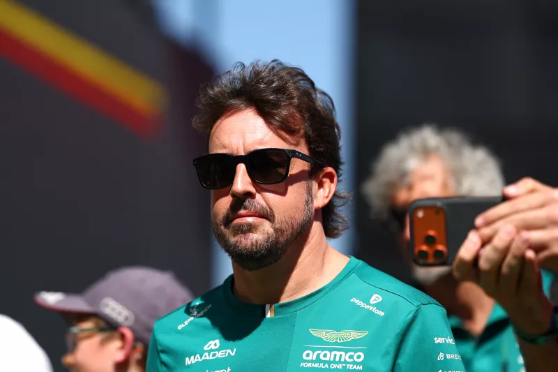 “Tengo muchas opciones”: Fernando Alonso sobre su futuro en F1