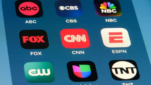 Jeff bezos y larry ellison medios de comunicación EU 