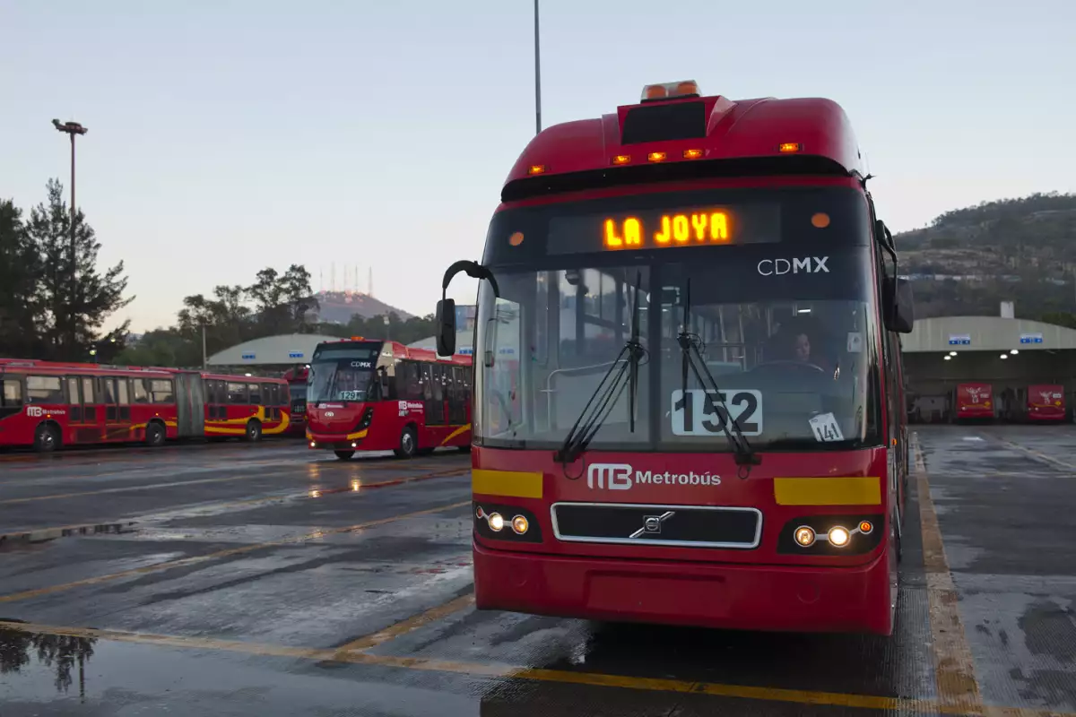 Metrobús-Línea1