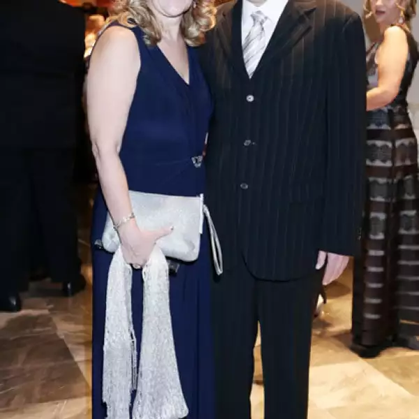 Gloria Álvarez,José Manuel Diéguez