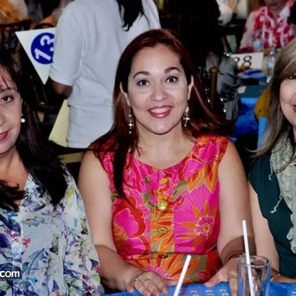 Juanita Quezada, Blanca Perales y Ruth Irazema de Arreola
