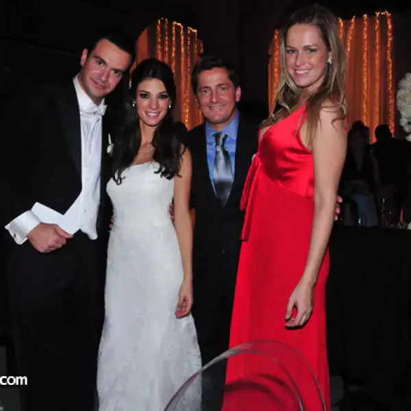 Mauricio Vega,Marcela Garcia,Alejandro Basteri,Xuxu