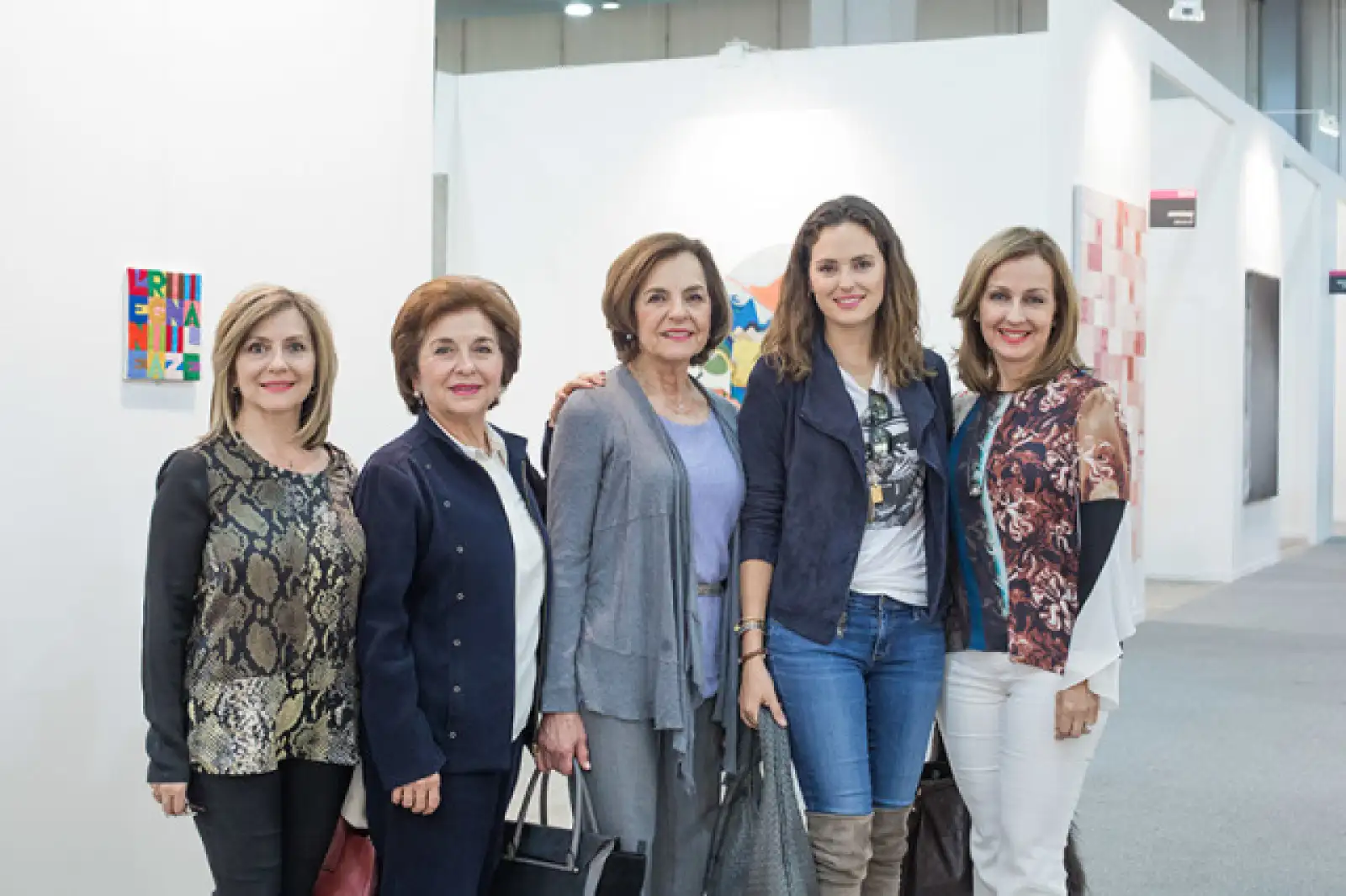 Myriam de Aldacoa, Lorenia Orozco, Marta Olivia Chaberl, Denisse Ibarri y Denisse de Ibarri