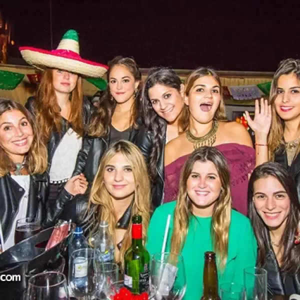 Alajandra Zacarías,Daniela Xacur,Carolina Mena,Nicole Xacur,Tania Canto,Lorena Becerra,Paola Xacur,Adriana Vales y Ana Alicia Patrón.