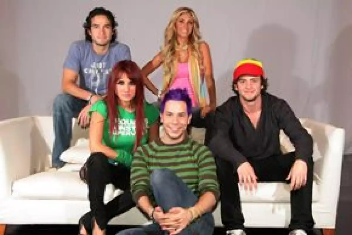 Los integrantes recibieron el reconocimiento por el video de la canción Inalcanzable.