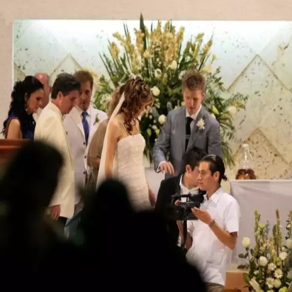 Boda de Alexander Acha y Christiane Burillo.